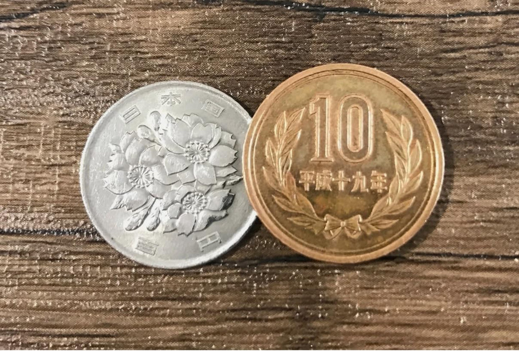 10yen - 100yen Coin Unique - Japanese Coin Scotch and Soda Magic