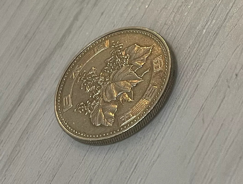 500yen 100yen Coin Unique Trick - Japanese Scotch and Soda