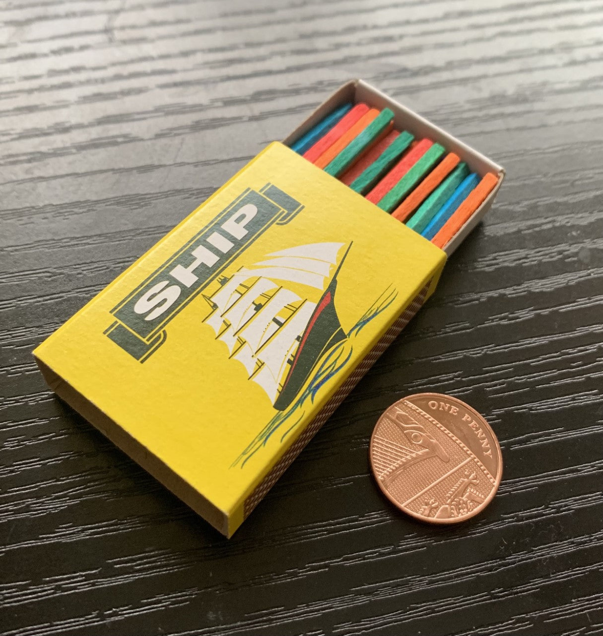 Pentro Penny Magic Trick / Penny Vanishes and Appears Inside The Matchbox